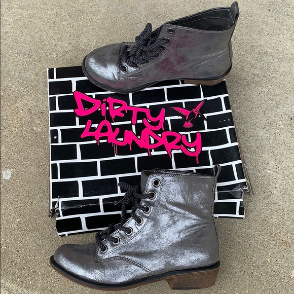 Chinese Laundry Lace up ankle boots - Picture 2 of 10